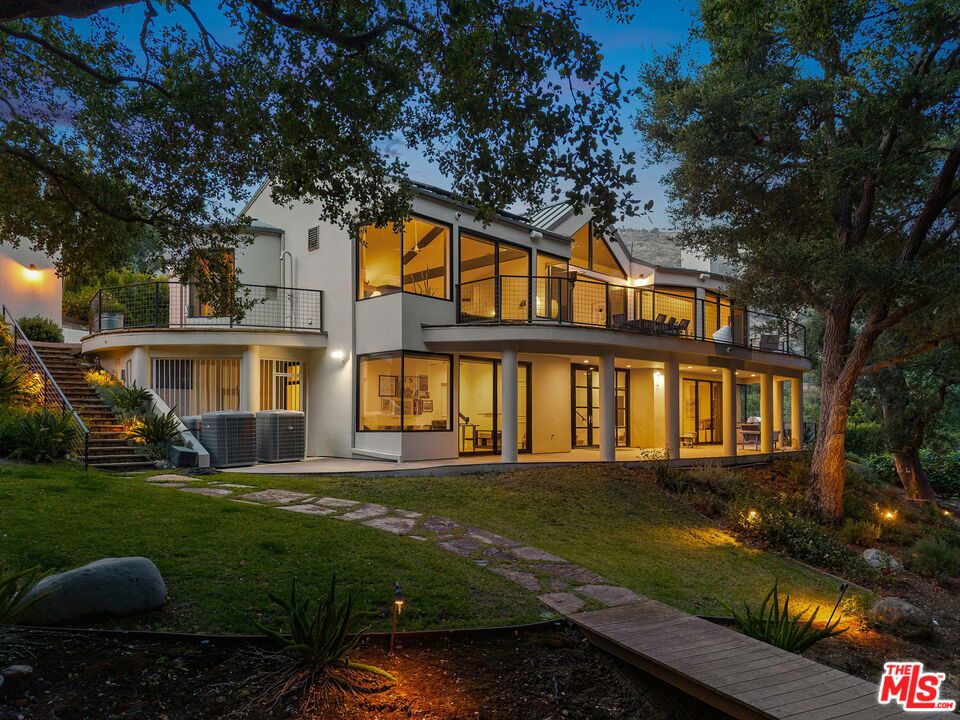 28222 Via Acero Street Property Photo 2