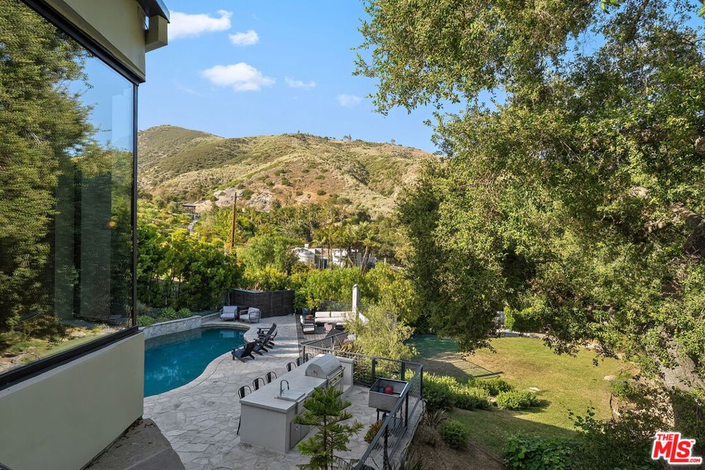 28222 Via Acero Street Property Photo 32