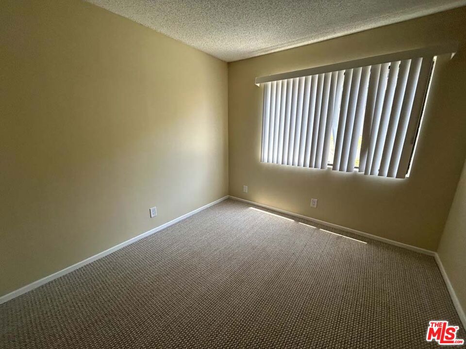 21820 Marylee Street 234 Property Photo 37
