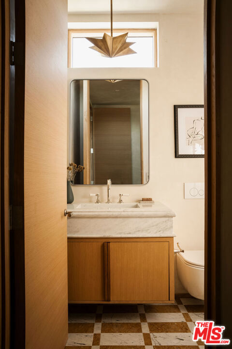 6111 Hargis Street Property Photo 21