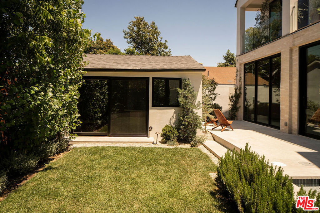 6111 Hargis Street Property Photo 27