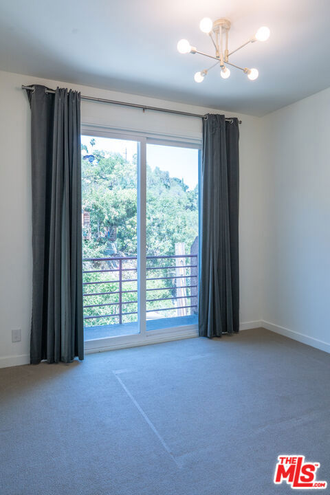 633 Museum Drive Property Photo 29