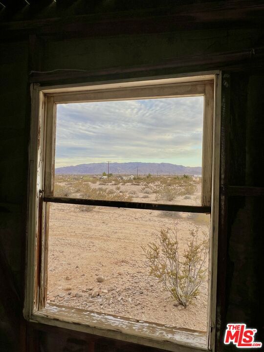 1476 Hales Drive Property Photo 10