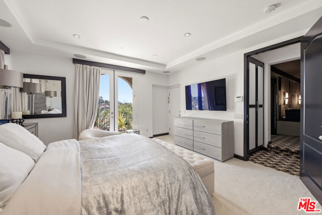868 Kingsford Street Property Photo 30