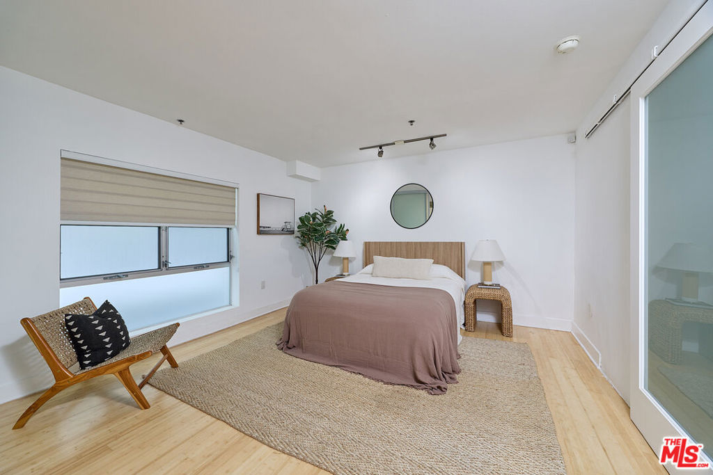 13326 Beach Avenue 105 Property Photo 7