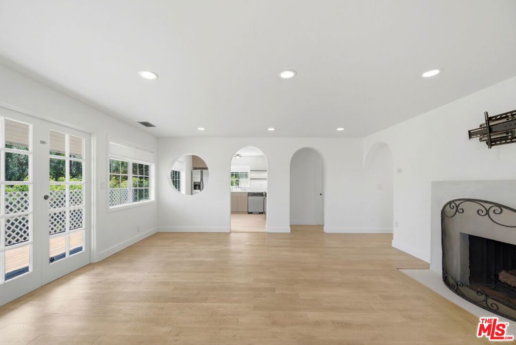 27355 Pacific Coast Highway B Property Photo 4