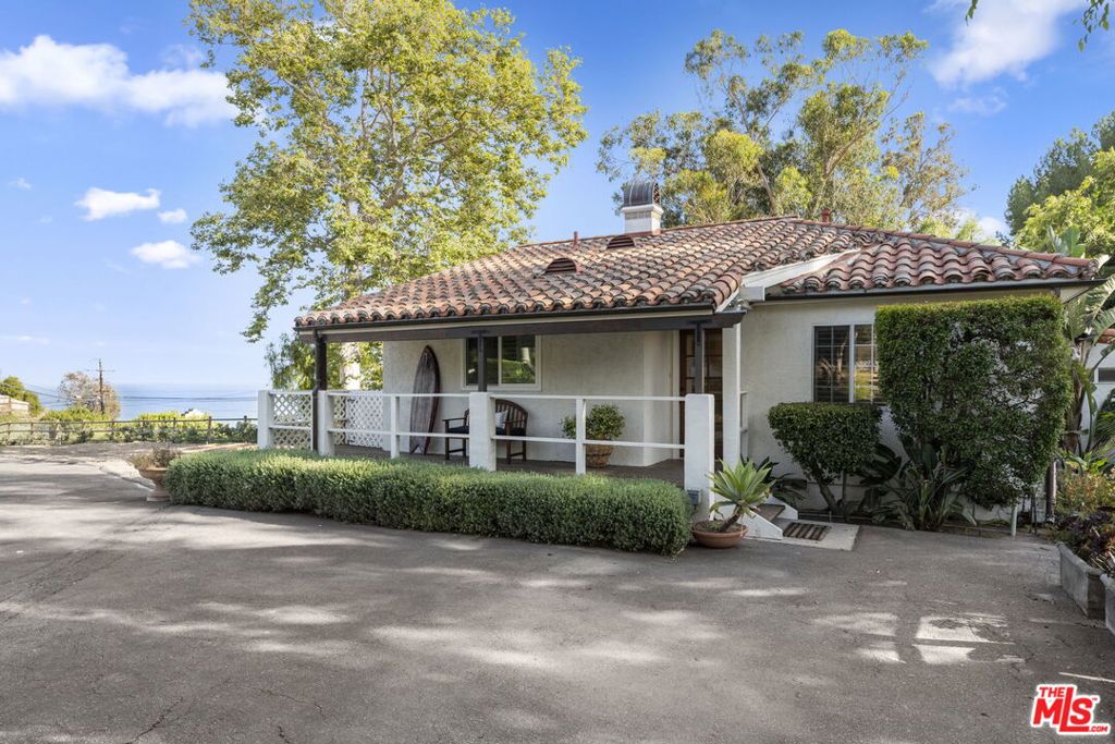 27355 Pacific Coast Highway B Property Photo 17