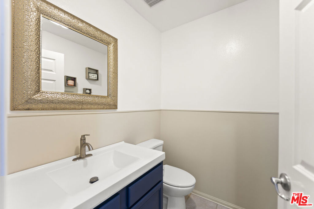 8554 Burnet Avenue 125 Property Photo 12