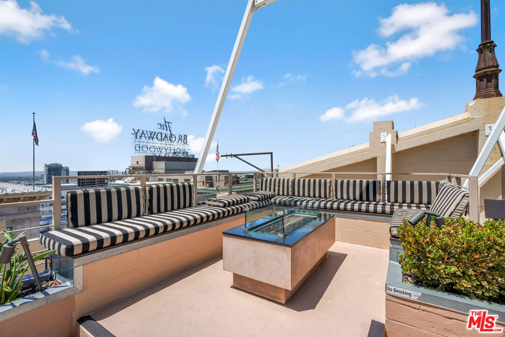 6253 Hollywood Boulevard 901 Property Photo 16