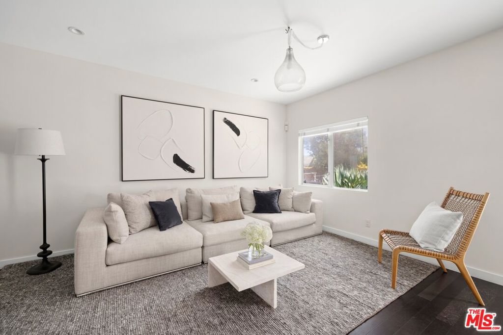 12545 Walsh Avenue Property Photo 4