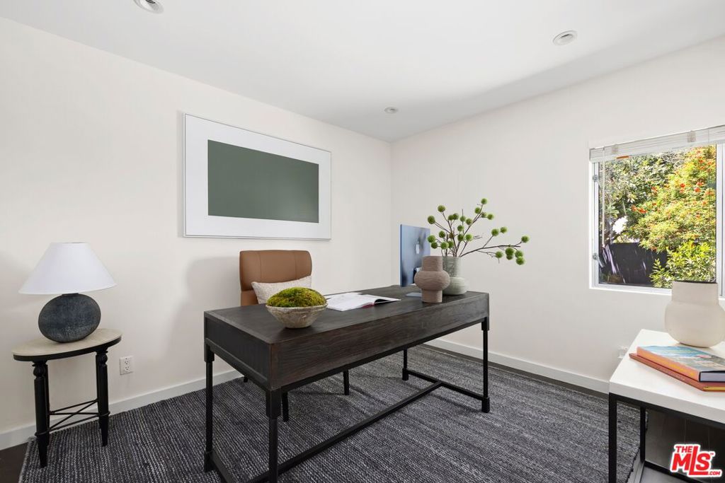 12545 Walsh Avenue Property Photo 18