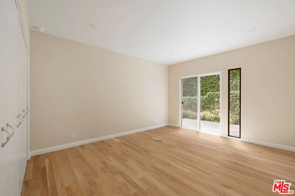 1121 La Collina Drive Property Photo 23