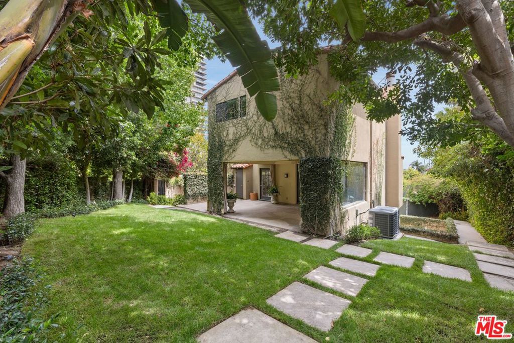 1121 La Collina Drive Property Photo 30