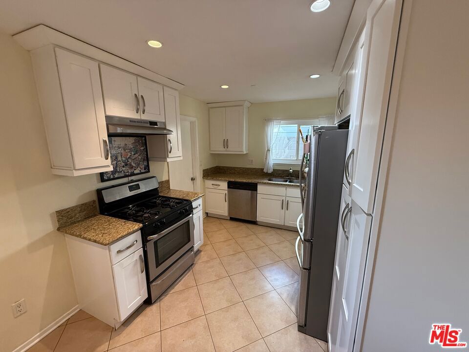 11648 Prager Avenue Property Photo 6
