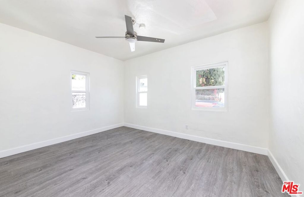 1032 S Orange Drive Property Photo 13