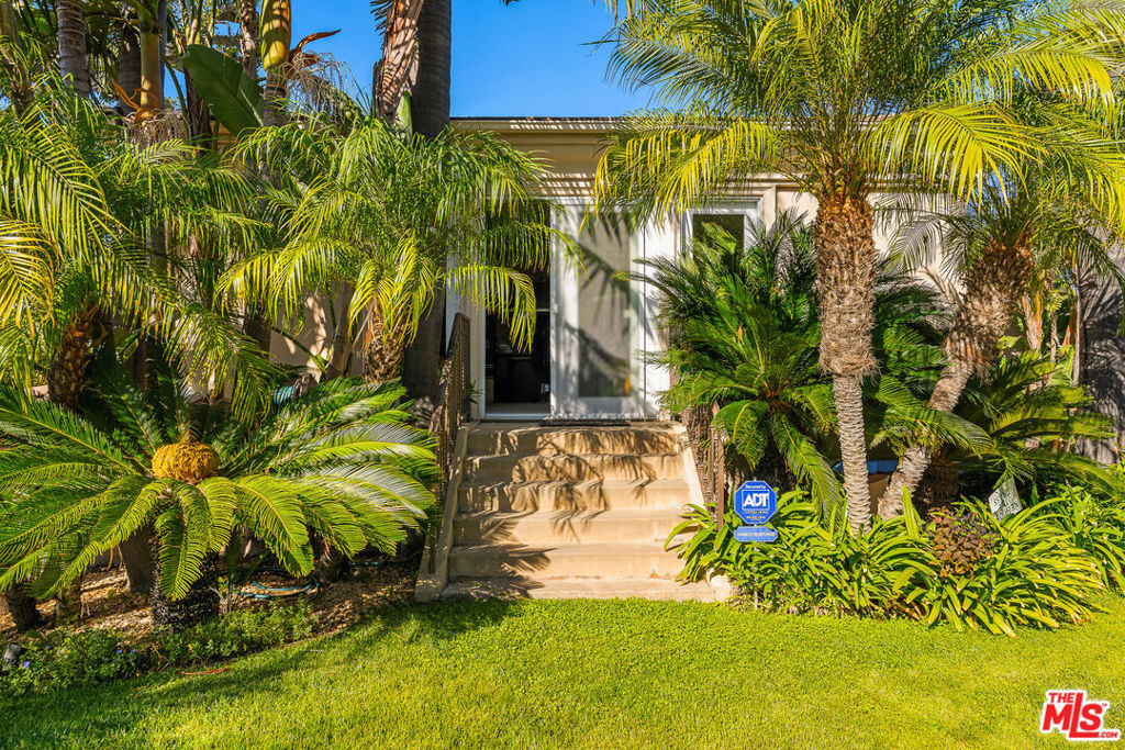 7833 Torreyson Drive Property Photo 44