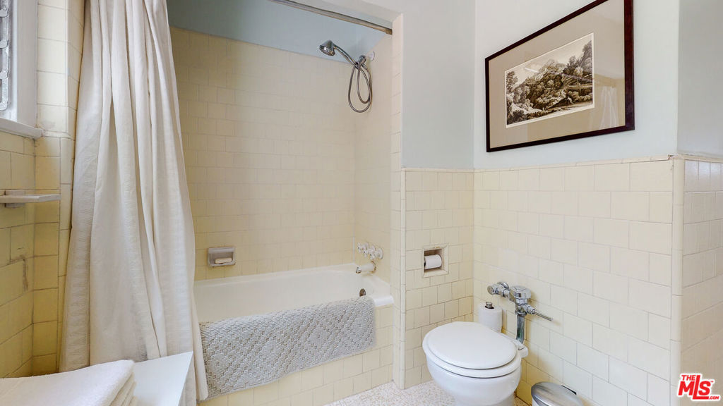 3627 Crestmont Avenue Property Photo 29