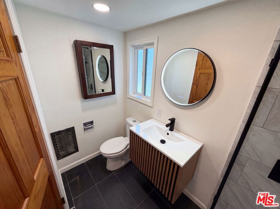 176 Waverly Drive Property Photo 11