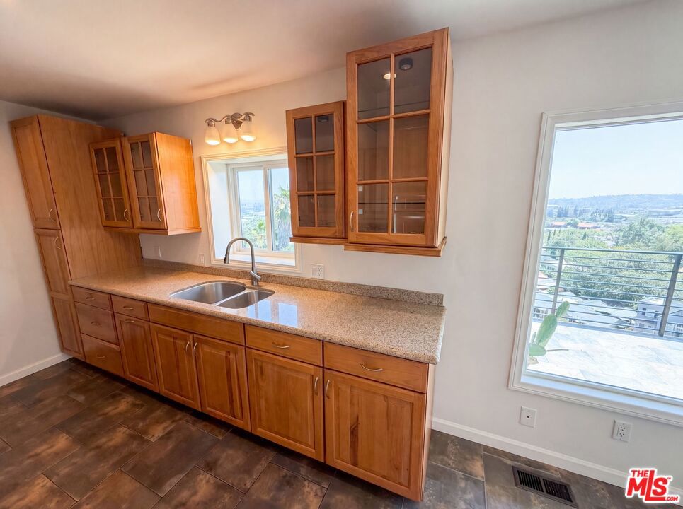 176 Waverly Drive Property Photo 18