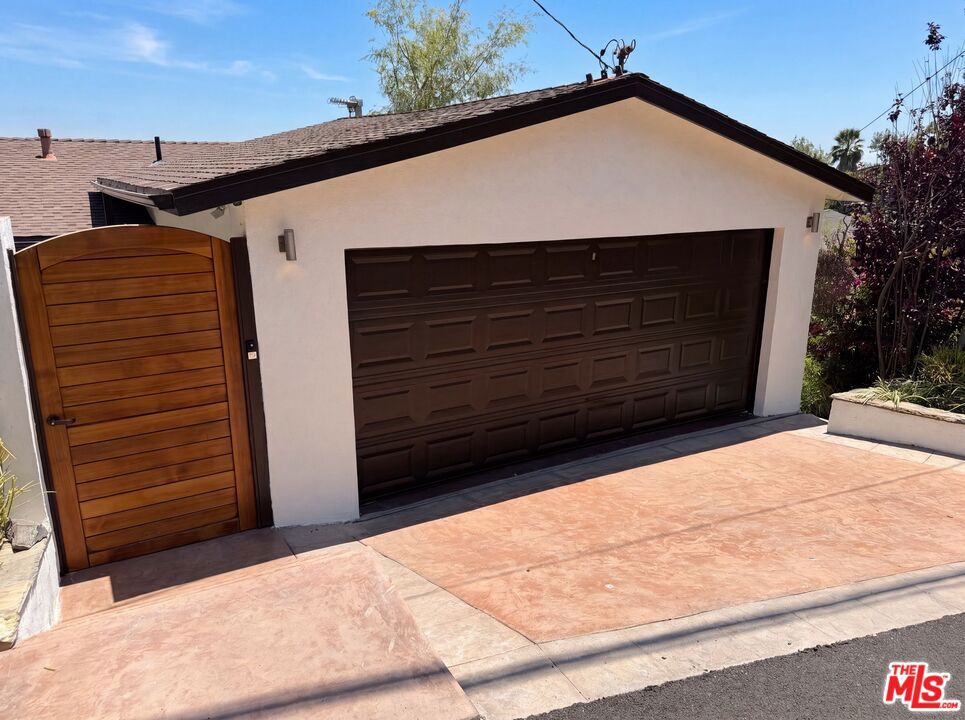 176 Waverly Drive Property Photo 35