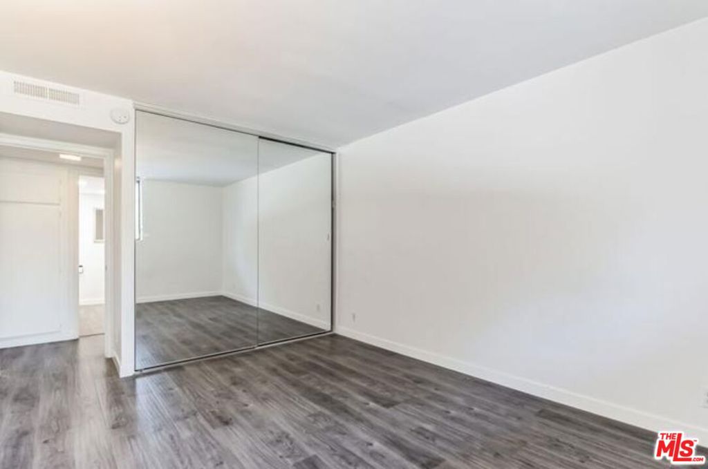 10535 Wilshire Boulevard 404 Property Photo 17