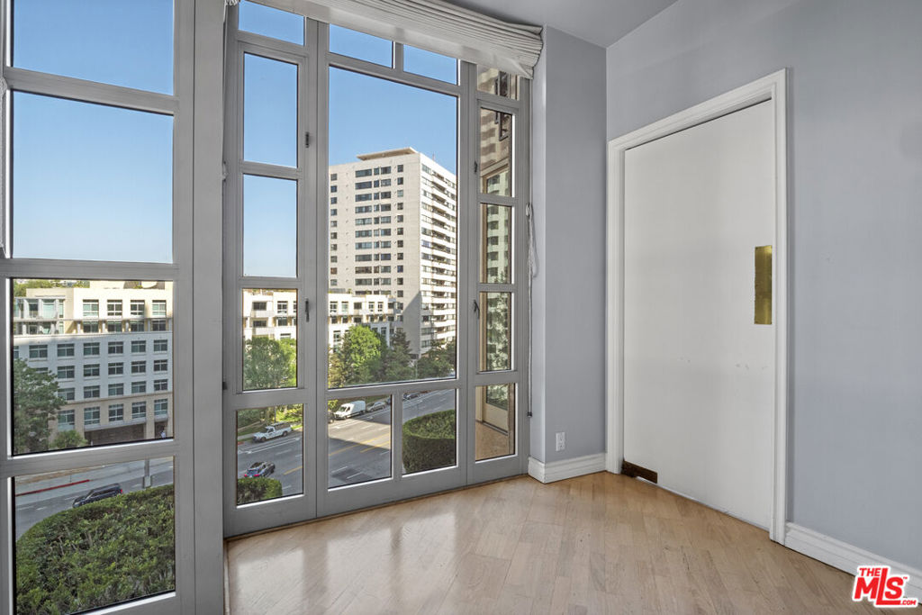 10580 Wilshire Boulevard 6nw Property Photo 9