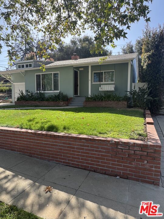 676 Bienveneda Avenue Property Photo 1