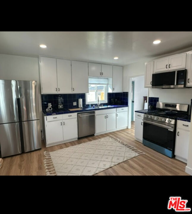 7029 4th Avenue Property Photo 4