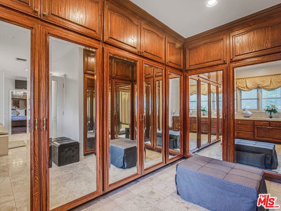 6111 County Oak Road Property Photo 20