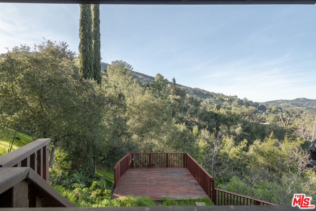 2521 Topanga Skyline Drive Property Photo 29