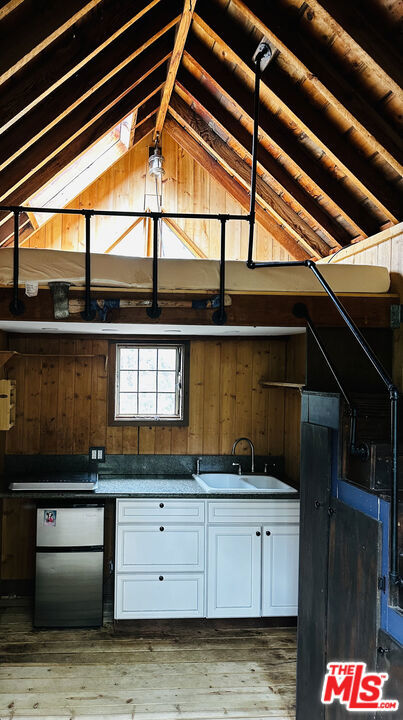 2521 Topanga Skyline Drive Property Photo 32