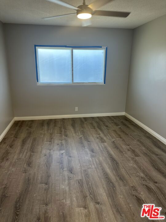 711 Larch Street 10 Property Photo 9