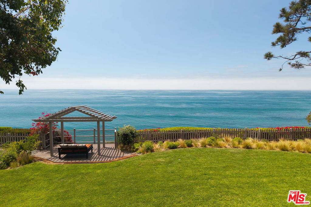 28980 Cliffside Drive Property Photo 1