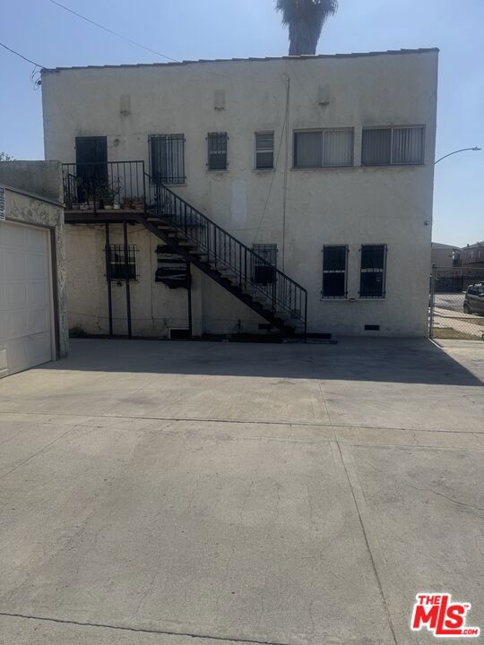 6125 West Boulevard Property Photo 2