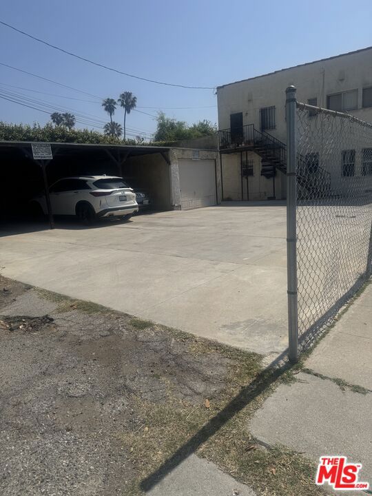 6125 West Boulevard Property Photo 3
