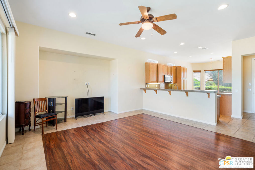 44077 Royal Troon Drive Property Photo 9