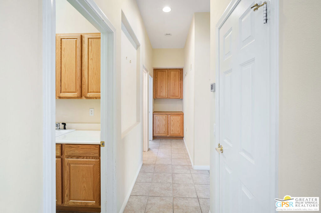 44077 Royal Troon Drive Property Photo 12