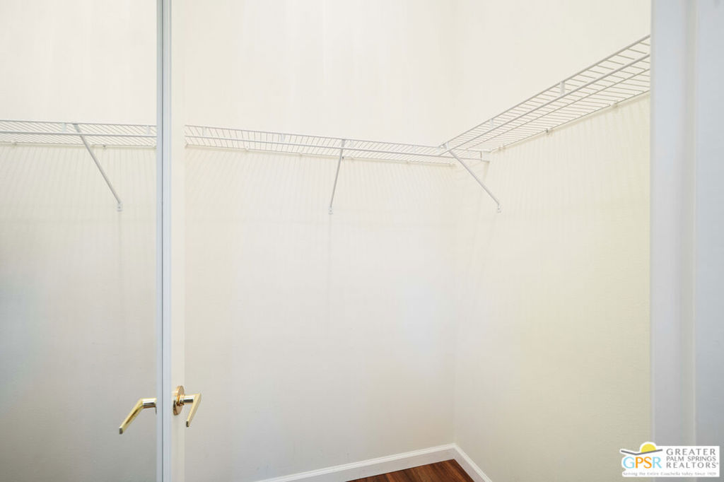 44077 Royal Troon Drive Property Photo 24