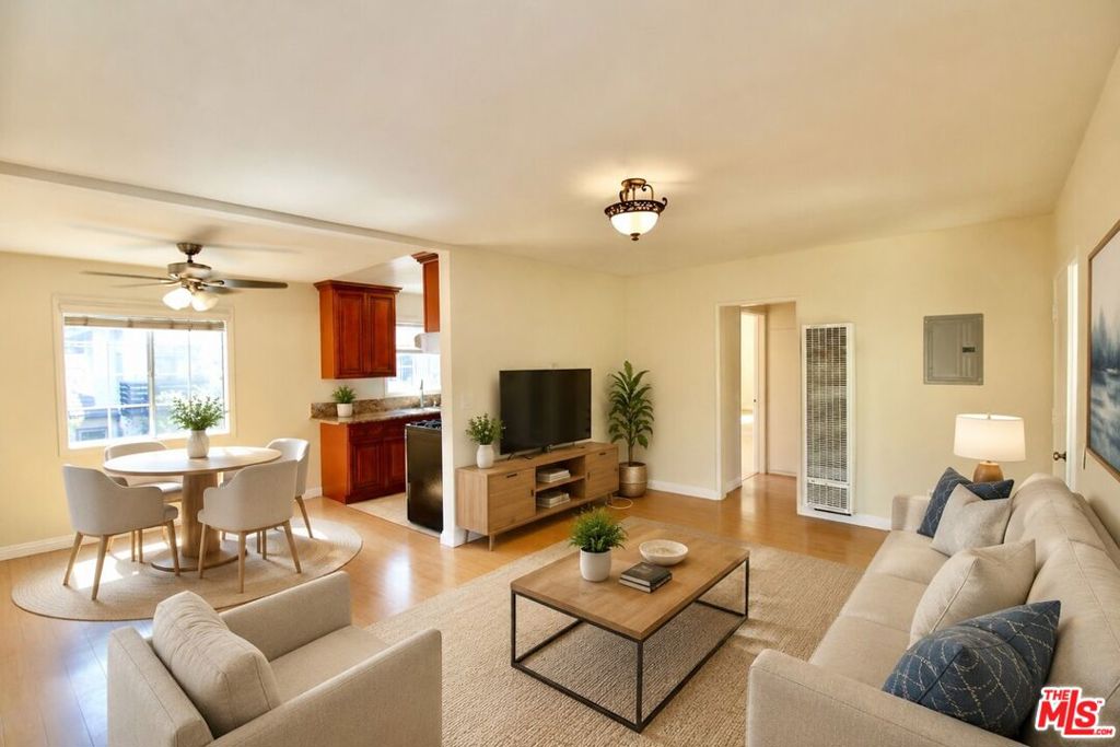 1319 E California Avenue B Property Photo 1