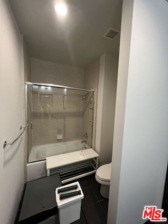 655 S Hope Street 1605 Property Photo 5