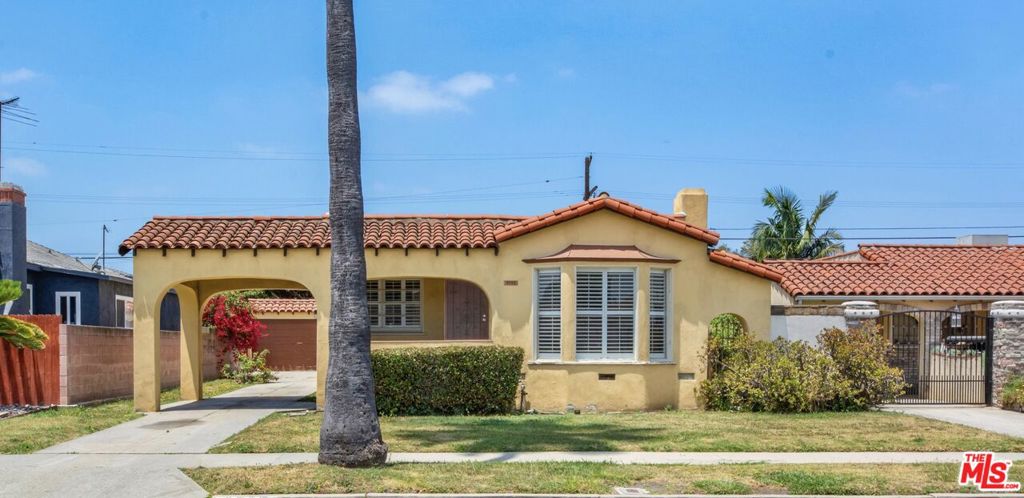 3785 Degnan Boulevard Property Photo 3