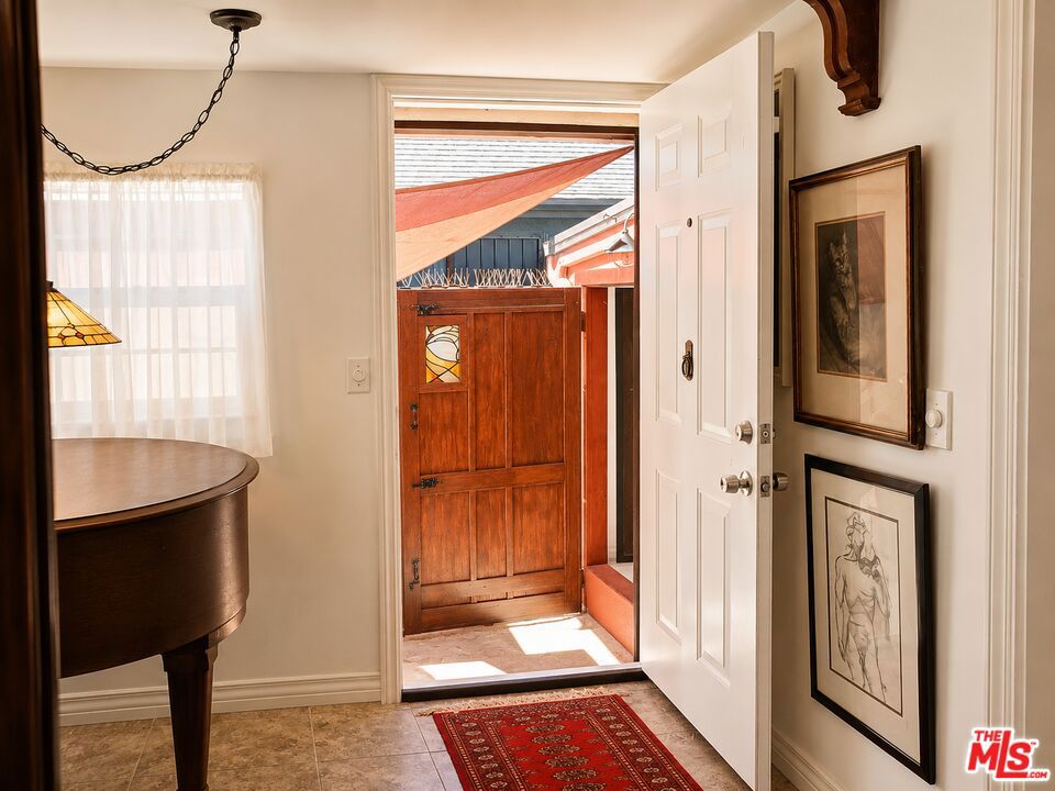 657 W 66th Street Property Photo 11