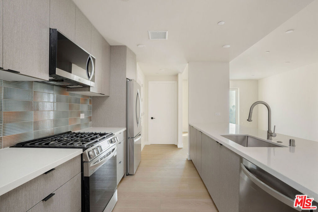 5320 Cartwright Avenue 308 Property Photo 2