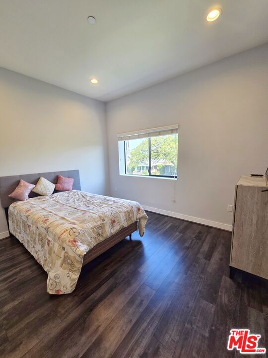 2651 S Hobart Blvd #9 Property Photo 6