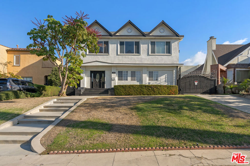 1250 S Windsor Boulevard Property Photo 1