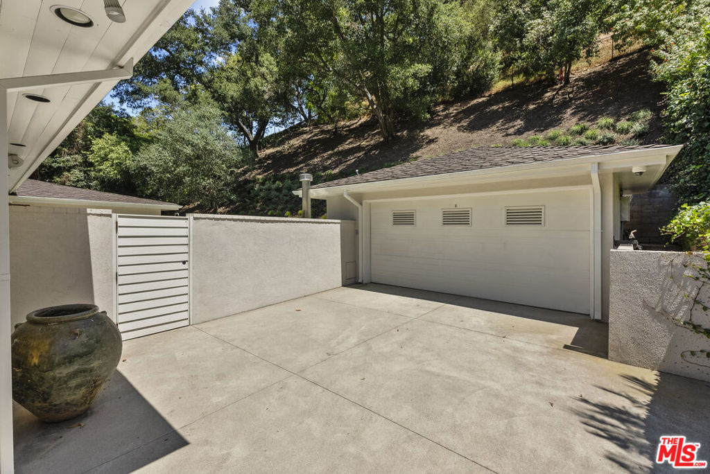 10630 Somma Way Property Photo 54
