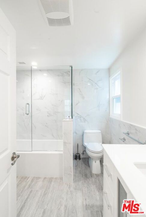 2201 Coldwater Canyon Drive Property Photo 18
