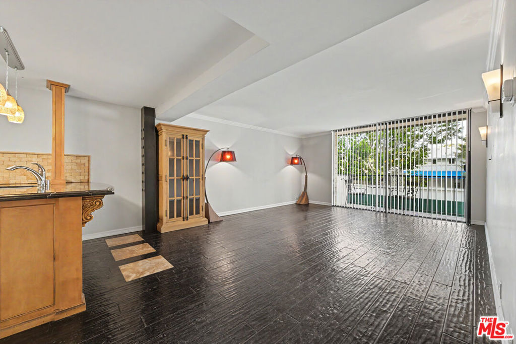 10535 Wilshire Boulevard 510 Property Photo 11
