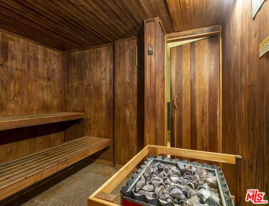 10535 Wilshire Boulevard 510 Property Photo 49