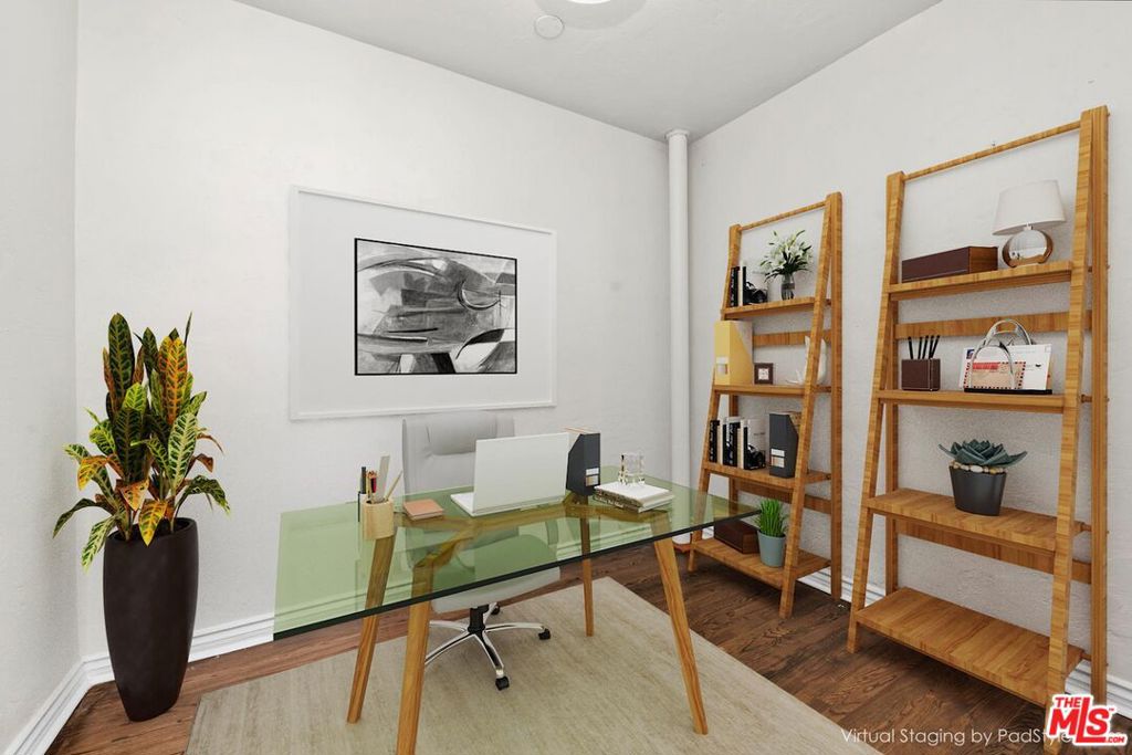 1471 S Sherbourne Drive Property Photo 13